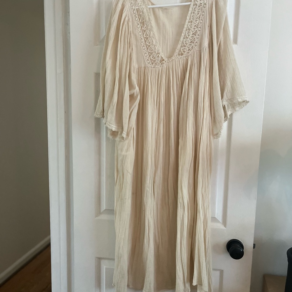 Vintage gauze dress with lace